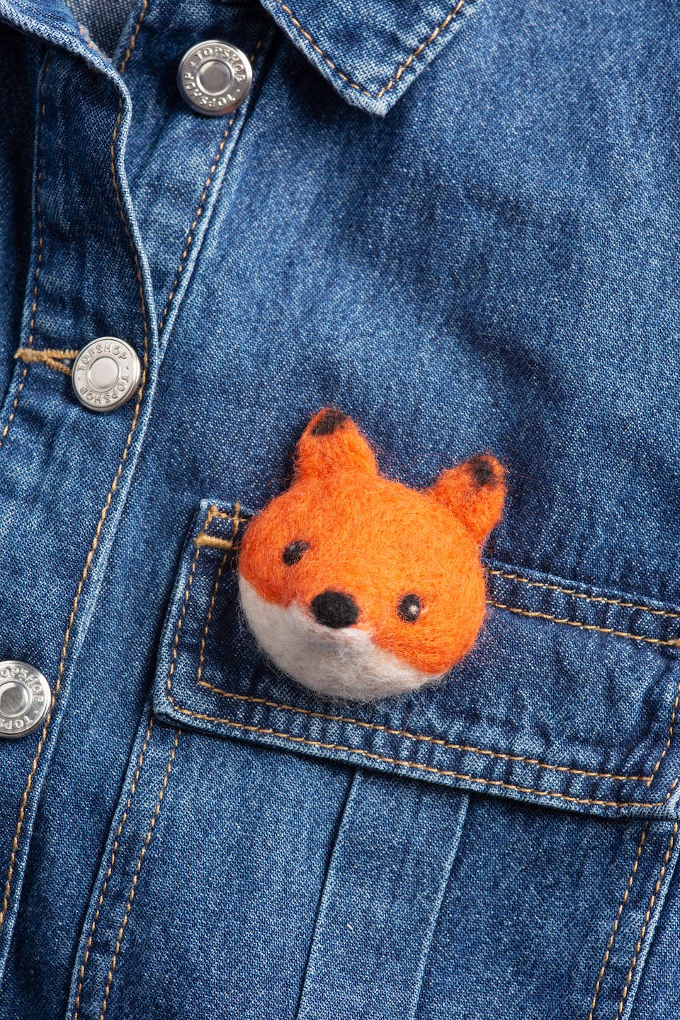 Fox Brooch Needle Felting Kit